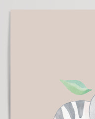 After Hover: Schlafendes Zebra, Gute Nacht-Illustration für Kinder in Beige mit Wasserfarben