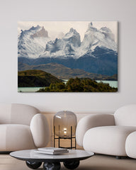 After Hover: Einsame Berglandschaft