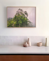 After Hover: Asiatische Berglandschaft