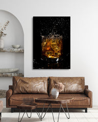 After Hover: Whisky Fotografie mit Wassertropfen