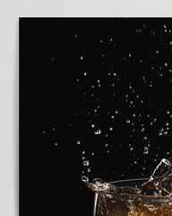 After Hover: Whisky Fotografie mit Wassertropfen