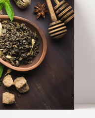 After Hover: Teegenuss - Getrocknete Teeblätter Fotografie