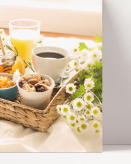 After Hover: Frühstück am Bett