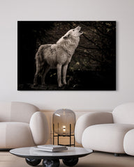 After Hover: Heulender Wolf