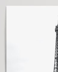 After Hover: Eiffelturm - Schwarz-Weiß