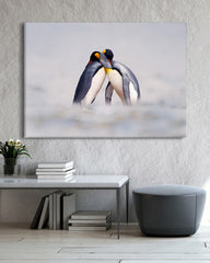 After Hover: Kuschelnde Pinguine