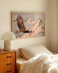 After Hover: Fliegender Adler