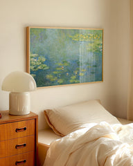 After Hover: Claude Monet - Seerosen Kunstdruck in Blau- und Grüntönen