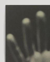 After Hover: László Moholy Nagy - Schwarz-Weiß Fotografie - Portrait