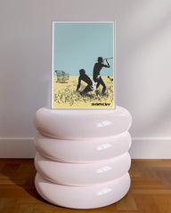 After Hover: Banksy - Museum-Poster Konsumkritik und Kolonialismus