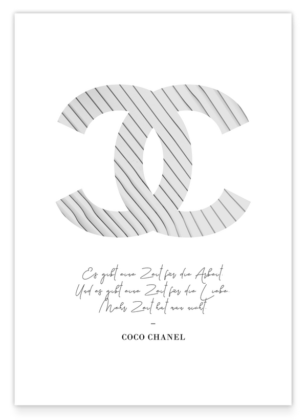 Mode - Coco Chanel Zitat mit weißem Nadelstreifen Stoff
