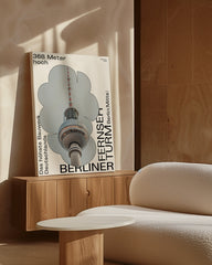 After Hover: Berliner Fernsehturm - Das höchste Bauwerk Deutschlands