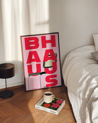 After Hover: Bauhaus - Hommage in Pink