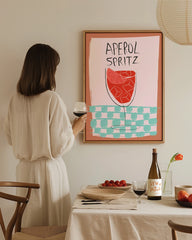 After Hover: Aperol Spritz mit Eiswürfeln