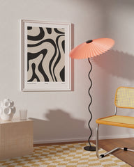 After Hover: Modern Swirl in Schwarz-Weiß