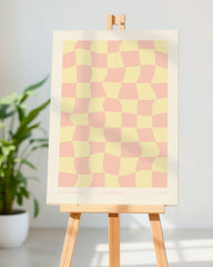 After Hover: Schachbrett Muster in Gelb und Apricot