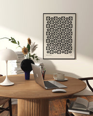 After Hover: Schachbrett Blumen in Schwarz-Weiß