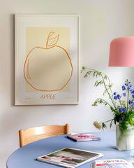 After Hover: Apfel im Line Art Stil