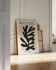 After Hover: Schwarze Koralle mit weißem Rand - Matisse inspiriert