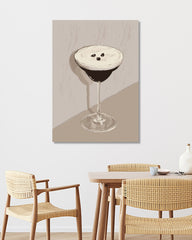 After Hover: Espresso Martini mit Kaffeebohnen