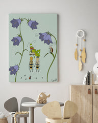 After Hover: Bienenhochzeit - Süße Tierzeichnung, Natur-Illustration für das Kinderzimmer