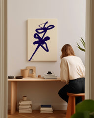 After Hover: Blue Flower Art II - Dezente Brushstroke-Blumen