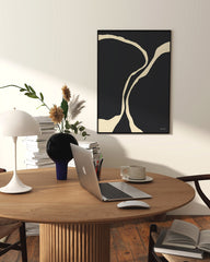 After Hover: Two Curves: Organische Formen in Schwarz-Beige