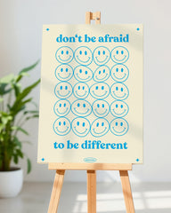 After Hover: Don't be afraid to be different - Smiley Spruchbild