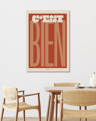 After Hover: C'est Bien in Mocca-Braun - Retro Typografie