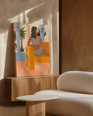 After Hover: Vacation Mode On - Frau im Boho Ambiente mit Palmen