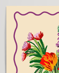 After Hover: Purple Flowers - Moderner Blumenstrauß