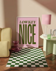After Hover: Lowkey Nice - Typografie Bild in Rosa