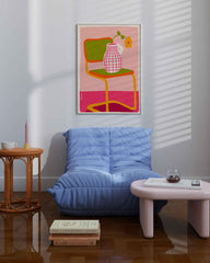 After Hover: Sweet Seat - Bunter Retro Stuhl mit Blumenvase