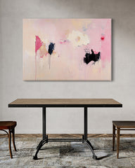 After Hover: Sweet Symphony - Abstraktes Farbspiel in Rosa