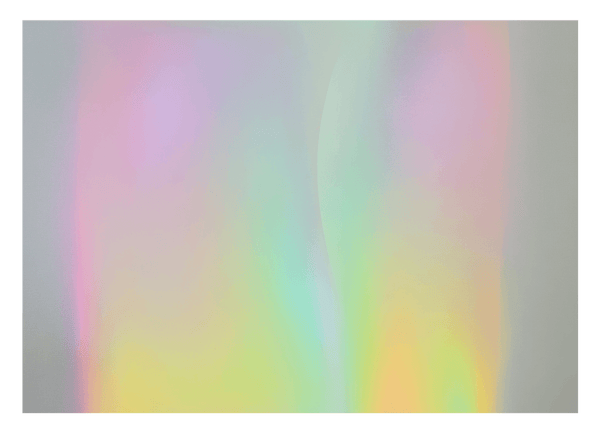 Prism Play - Abstraktes Farbspiel mit Holografie-Effekt