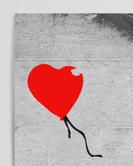 After Hover: Banksy - Balloon Girl (Mädchen mit Luftballon) Street Art Klassiker