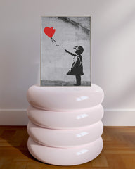 After Hover: Banksy - Balloon Girl (Mädchen mit Luftballon) Street Art Klassiker