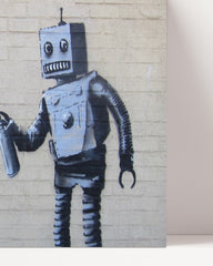 After Hover: Banksy - Roboter Robot sprüht Bar-Code auf Wand Graffiti-Wandbild cool stylisch modern urban
