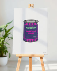 After Hover: Banksy Dose - Tomato Soup in Lila - Moderner Street Art Kunstdruck von Klein bis Groß