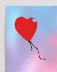 After Hover: Banksy Mädchen mit Herz Luftballon auf buntem Hintergrund - Moderner Street-Art Kunstdruck