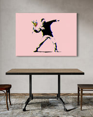 After Hover: Banksy Mann wirft Blumen Activism - Modern Street-Art - Moderner Kunstdruck Klein bis Groß XXL - Geschenk Wohnzimmer, Schlafzimmer